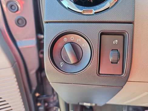 Used 2009 Ford F250 2WD Crew Cab Super Duty image 34