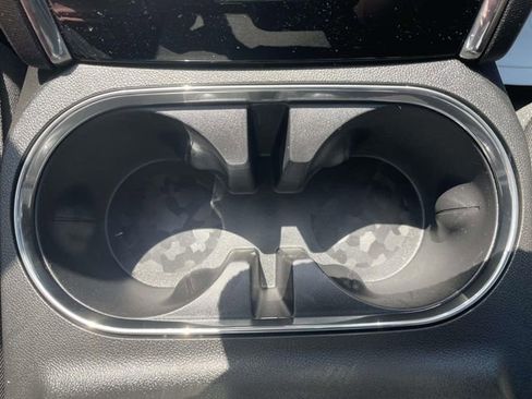 New 2026 GMC Canyon Elevation image 18