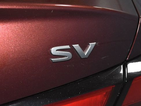 Used 2024 Nissan Altima 2.5 SV image 30