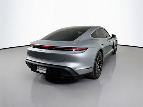 Certified 2021 Porsche Taycan 4S image 7