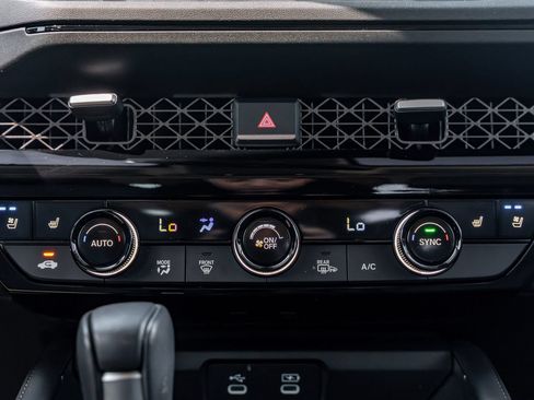 Used 2025 Honda Accord Touring image 31