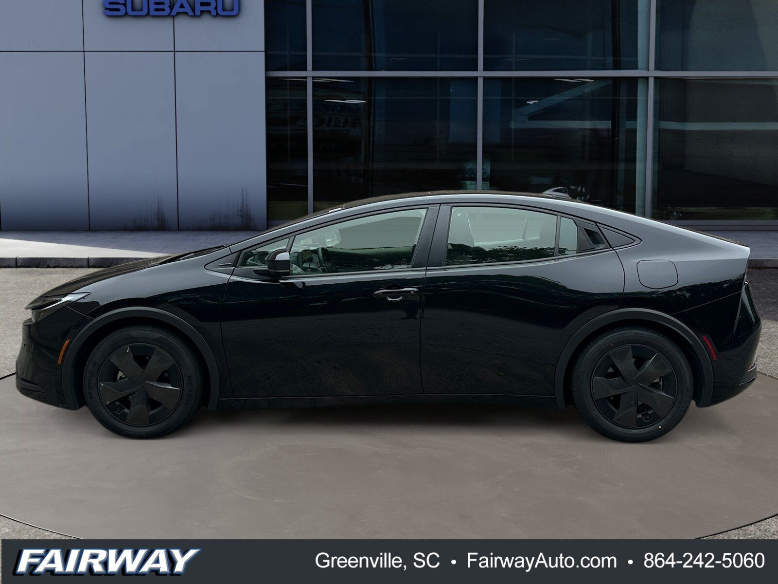 Used 2025 Toyota Prius LE FWD image 8