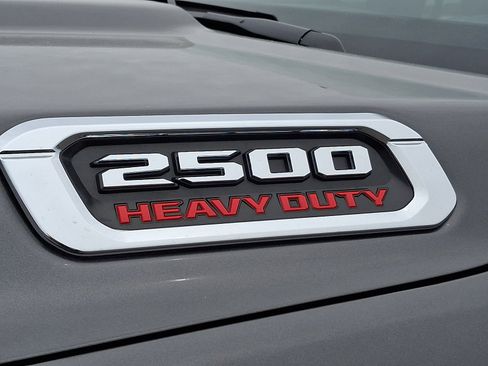 Certified 2024 RAM 2500 Tradesman w/ Chrome Appearance Group AWD/4WD image 32