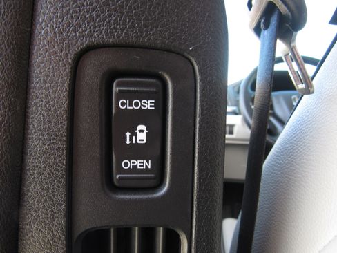 Certified 2025 Honda Odyssey Touring image 18