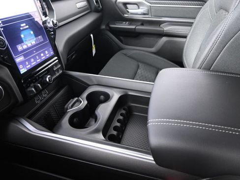 Used 2026 RAM 1500 Big Horn AWD/4WD image 35