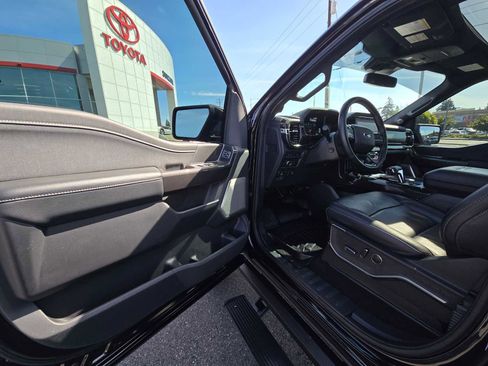 Used 2021 Ford F150 Lariat w/ Equipment Group 502A High AWD/4WD image 20
