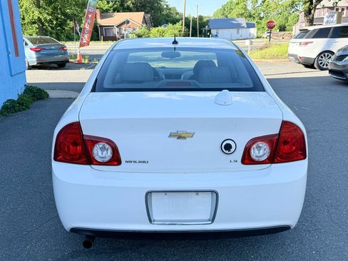 Used 2008 Chevrolet Malibu LS w/ HVV6 Engine Package FWD image 7