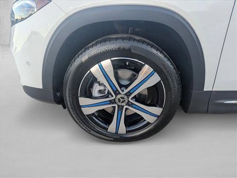 Used 2023 Mercedes-Benz EQB 350 4MATIC SUV image 24