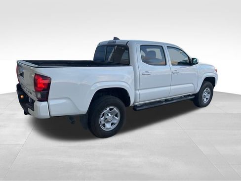 Used 2023 Toyota Tacoma SR image 7