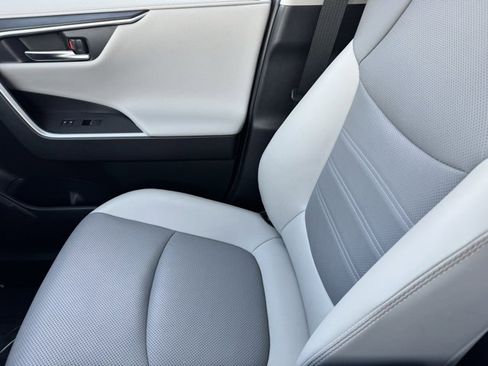 Certified 2020 Toyota RAV4 Limited w/ Limited Grade Weather Package image 25