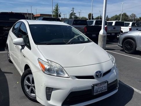 Used 2012 Toyota Prius Two image 1