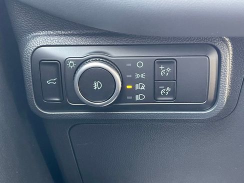 New 2026 Ford Explorer Active w/ Active Comfort Package image 14