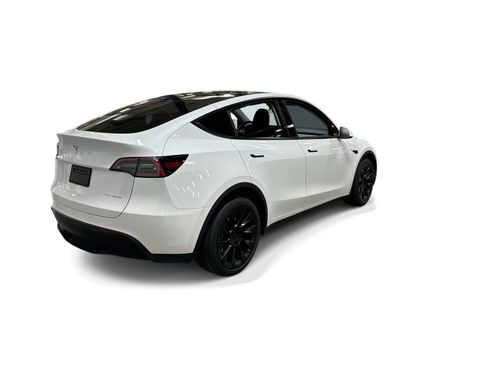 Certified 2023 Tesla Model Y Long Range AWD/4WD image 6