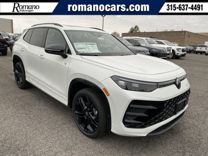 New 2025 Volkswagen Tiguan SE R-Line