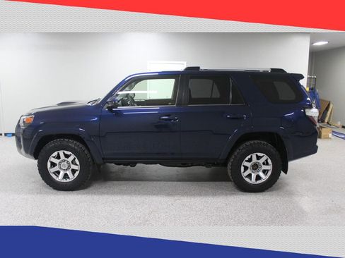 Used 2015 Toyota 4Runner Trail image 6
