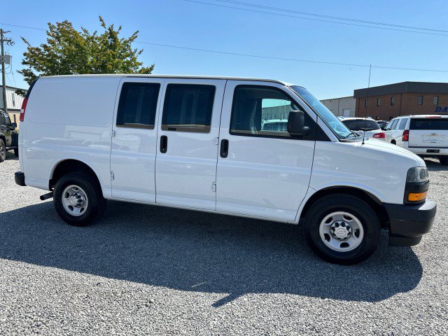 Used 2019 Chevrolet Express 2500 w/ Driver Convenience Package RWD image 6