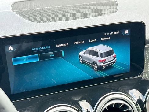 Used 2022 Mercedes-Benz GLB 250 image 29