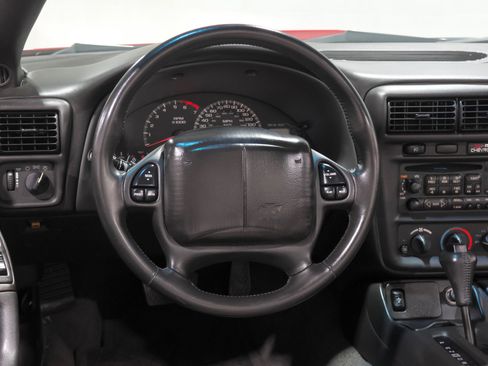 Used 2002 Chevrolet Camaro Z28 w/ SS Performance/Appearance Pkg image 72