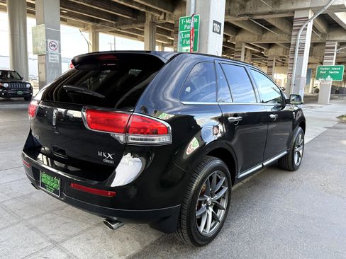 Used 2013 Lincoln MKX AWD image 5