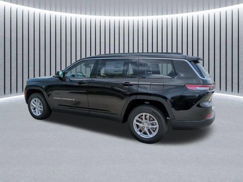 New 2026 Jeep Grand Cherokee L Laredo AWD/4WD image 13
