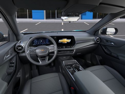 New 2027 Chevrolet Equinox LT w/ Convenience Package II FWD image 15