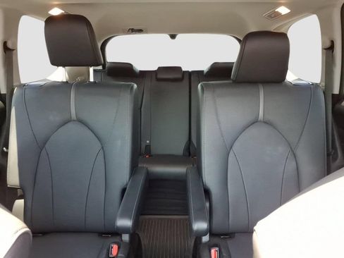 Used 2026 Toyota Grand Highlander AWD image 19