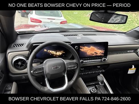 New 2026 Chevrolet Colorado ZR2 w/ Technology Package AWD/4WD image 7