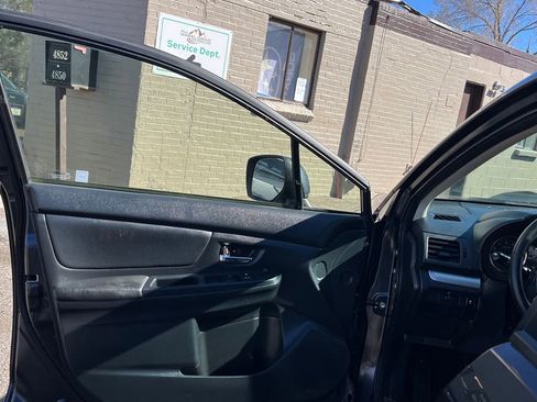 Used 2013 Subaru Crosstrek 2.0i Limited image 10