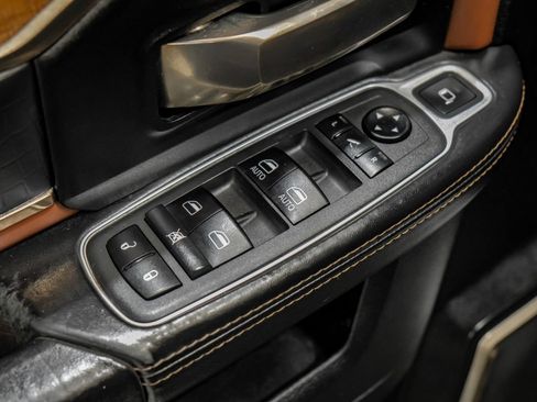 Used 2021 RAM 3500 Limited AWD/4WD image 43
