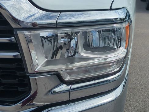 Used 2024 RAM 2500 Big Horn AWD/4WD image 11