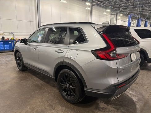 Certified 2023 Honda CR-V Sport image 3