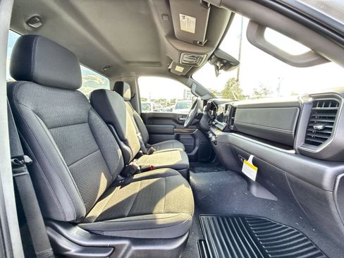 New 2025 GMC Sierra 2500 SLE image 28