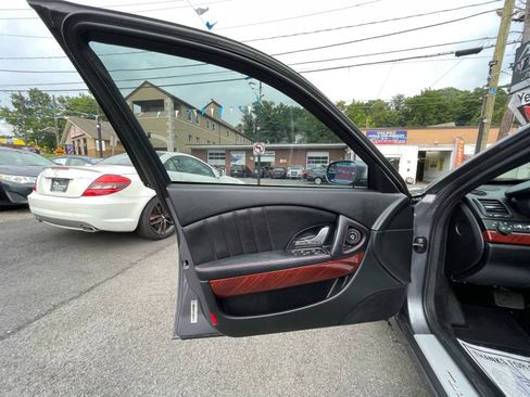 Used 2007 Maserati Quattroporte Sport GT image 31