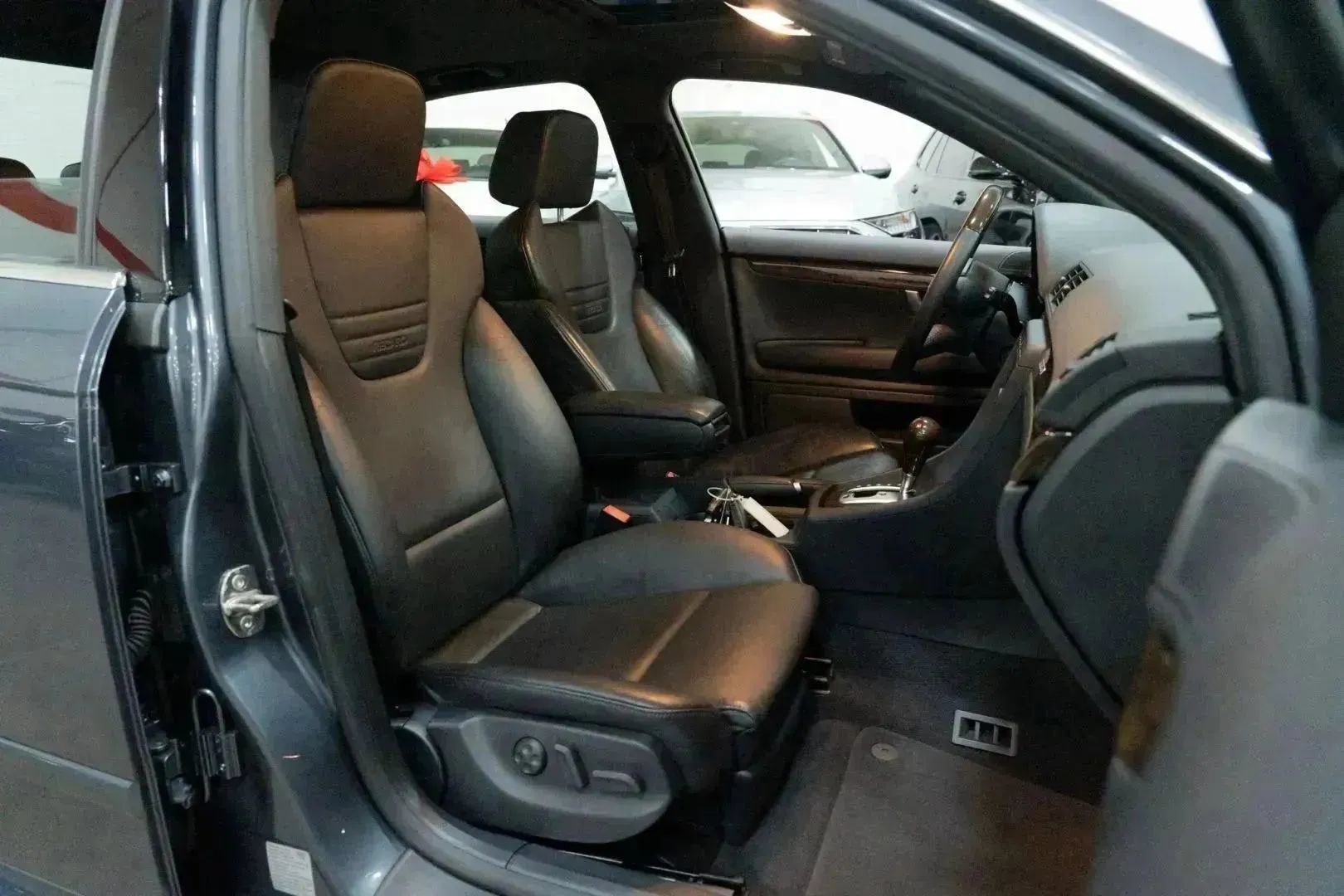 Used 2007 Audi S4 Sedan AWD/4WD image 28