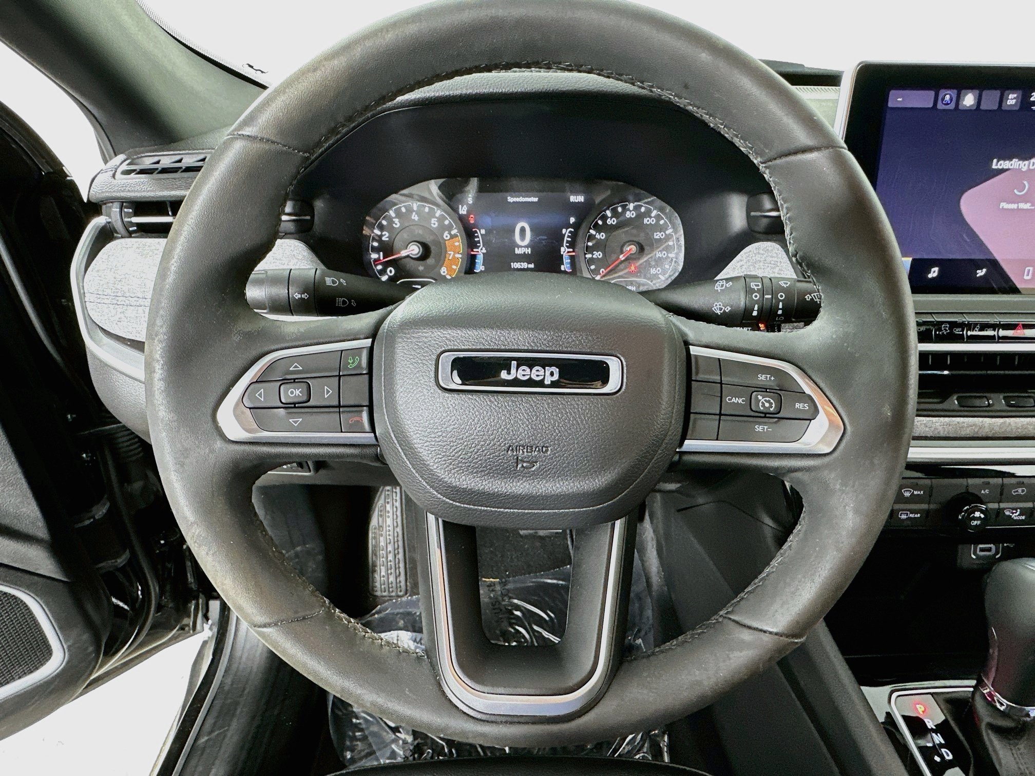 Used 2023 Jeep Compass Latitude AWD/4WD image 11