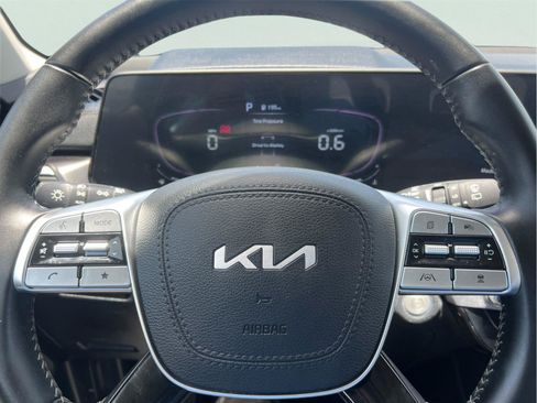 Used 2023 Kia Telluride S AWD/4WD image 27