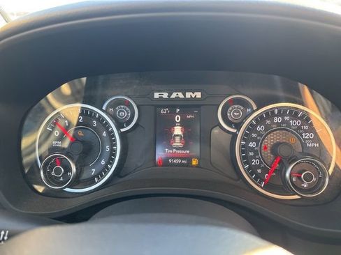 Used 2019 RAM 1500 Big Horn image 24