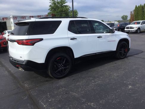 Used 2023 Chevrolet Traverse Premier w/ Redline Edition AWD/4WD image 6