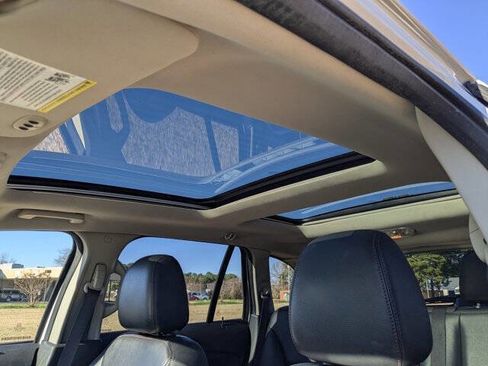 Used 2013 Ford Edge Limited image 17