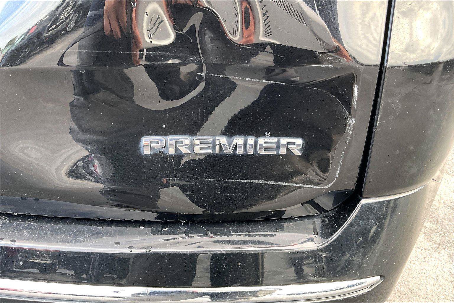 Used 2020 Chevrolet Traverse Premier FWD image 9