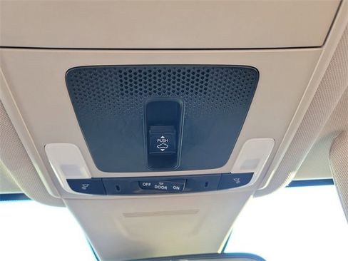 Certified 2023 Honda CR-V EX image 31