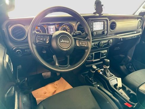 Used 2019 Jeep Wrangler Unlimited Sport AWD/4WD image 21