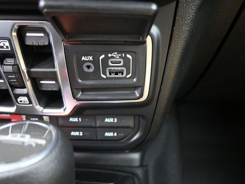 New 2026 Jeep Gladiator Sport image 4