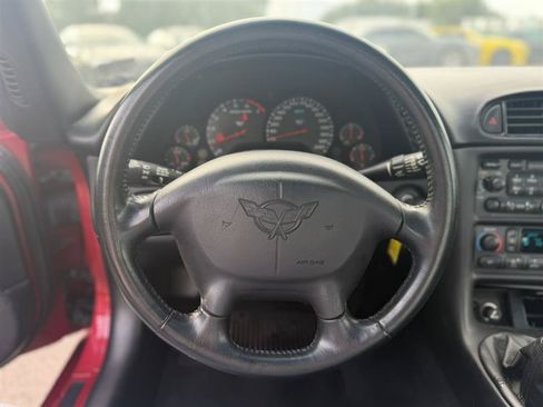 Used 2000 Chevrolet Corvette Coupe w/ Performance Handling Pkg RWD image 22
