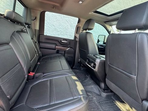 Used 2022 GMC Sierra 2500 Denali w/ Denali Ultimate Package AWD/4WD image 11