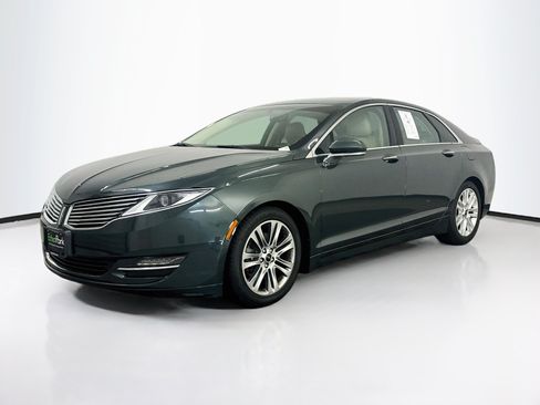 Used 2015 Lincoln MKZ w/ Equipment Group 102A Reserve FWD image 3