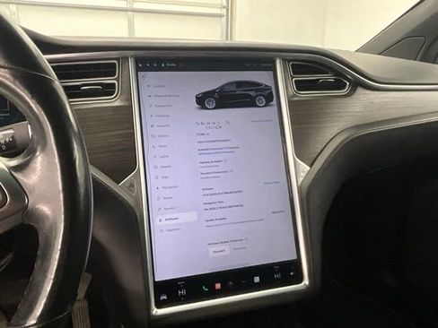 Used 2016 Tesla Model X 90D AWD/4WD image 11