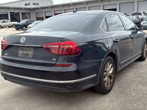 Used 2017 Volkswagen Passat 1.8T S FWD image 3