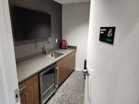 Used 2022 Toyota Tundra 1794 Edition image 15