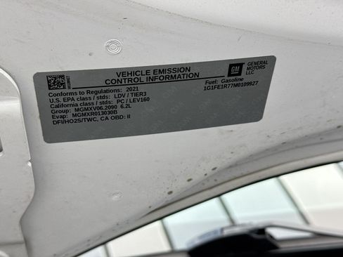 Used 2021 Chevrolet Camaro SS RWD image 19